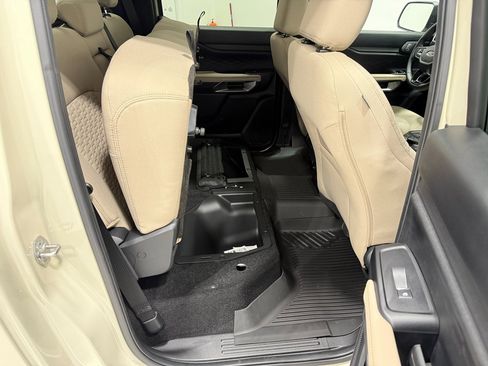 Used 2025 Ford Ranger XLT w/ FX4 Off-Road Package image 47