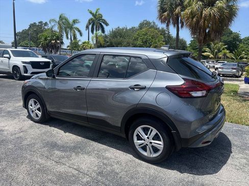 Used 2025 Nissan Kicks Play S FWD image 7