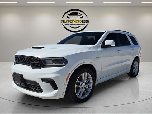 Used 2022 Dodge Durango R/T RWD image 3
