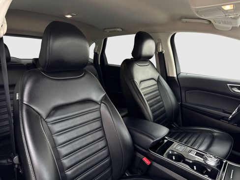 Used 2019 Ford Edge SEL w/ Equipment Group 201A FWD image 41