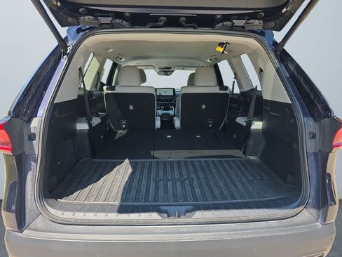 Used 2025 Toyota Grand Highlander FWD image 16