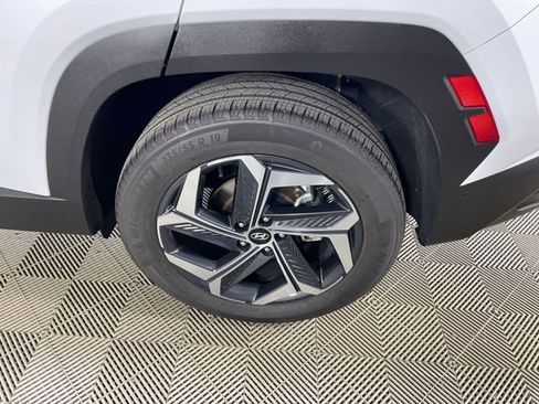 Used 2024 Hyundai Tucson Limited image 21