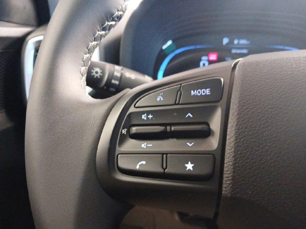 New 2026 Hyundai Venue SEL FWD image 10