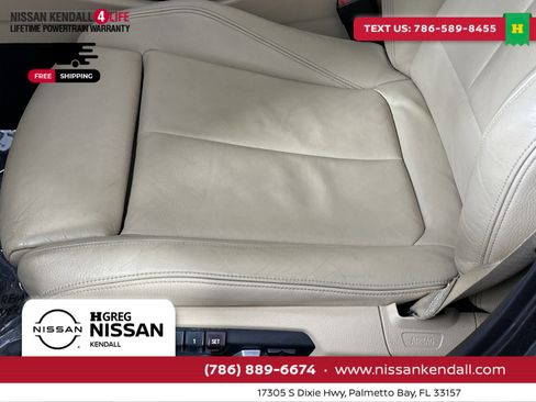 Used 2017 BMW 330i Gran Turismo xDrive image 16