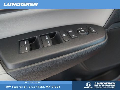 Used 2022 Honda CR-V EX-L image 16