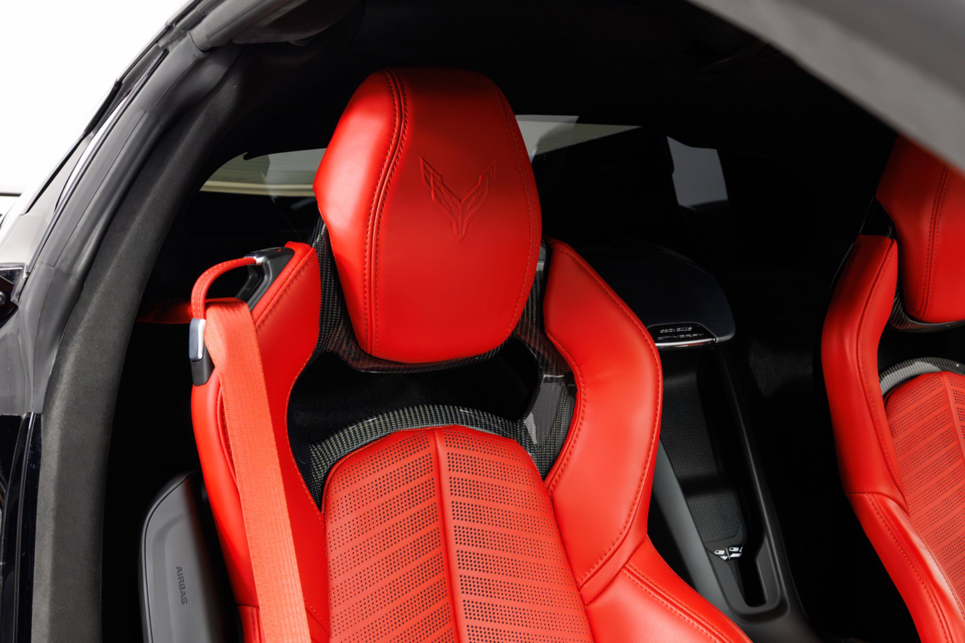 Used 2024 Chevrolet Corvette Stingray Premium Cpe w/ Z51 Performance Package RWD image 40