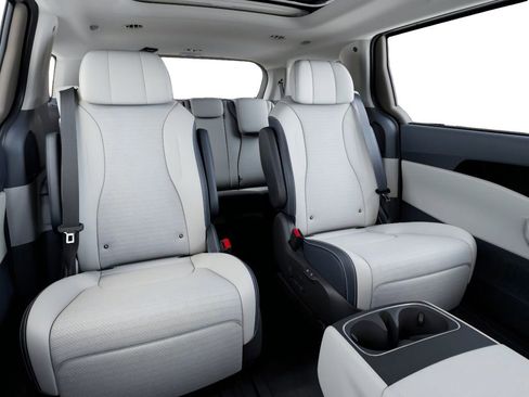 New 2026 Kia Carnival SX Prestige image 16