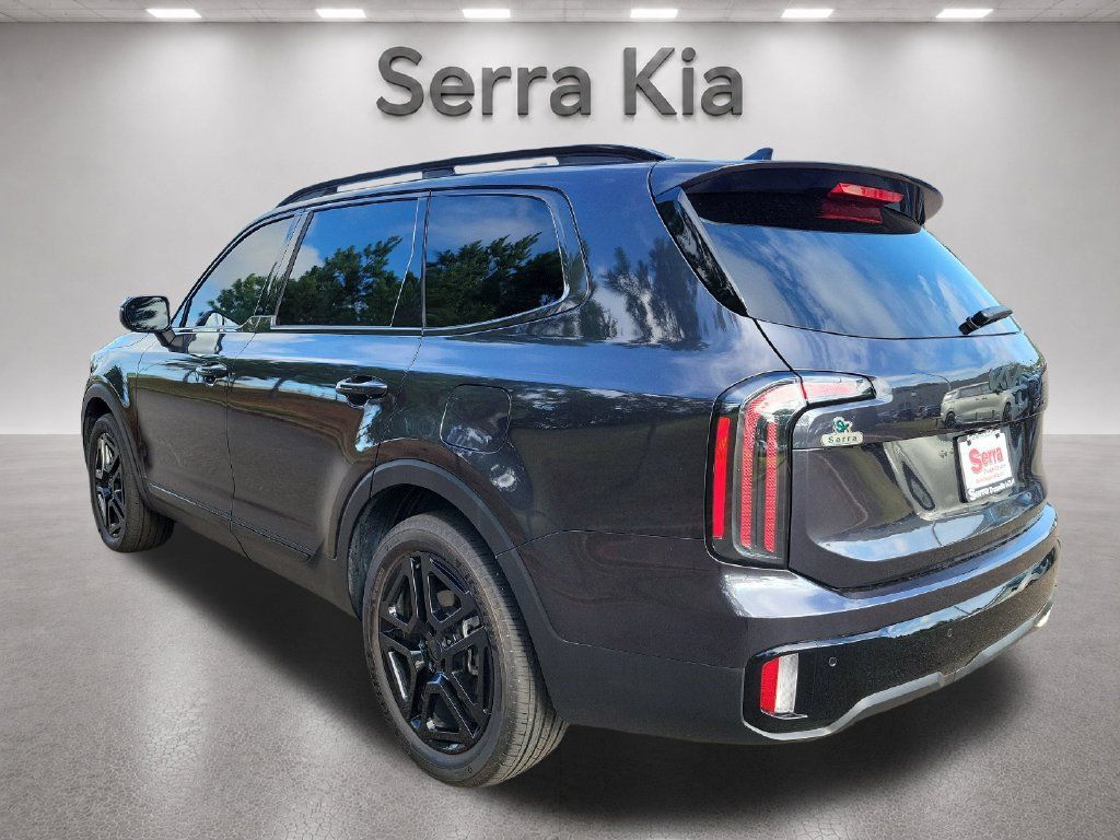 Used 2025 Kia Telluride EX X-Line AWD/4WD image 3