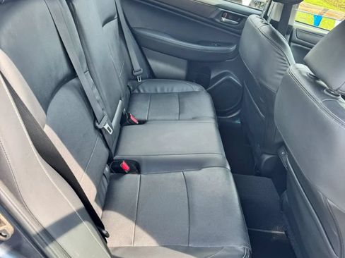 Used 2017 Subaru Legacy 2.5i Limited AWD/4WD image 15