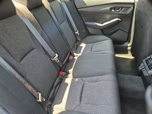 Used 2025 Honda Accord LX image 29