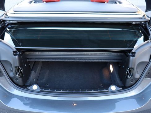 Used 2015 BMW M4 Convertible image 40