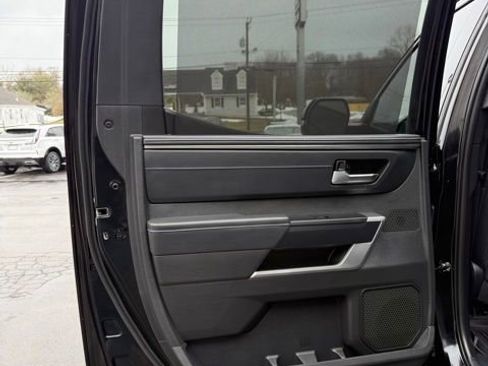 Used 2024 Toyota Tundra Platinum image 41