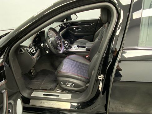 Used 2021 Bentley Flying Spur V8 AWD/4WD image 19