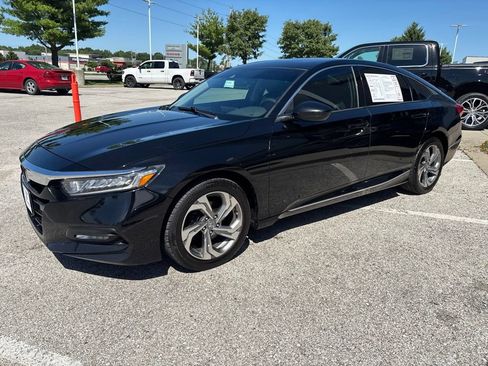 Used 2018 Honda Accord EX image 13