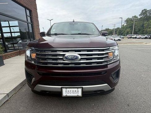 Used 2020 Ford Expedition XLT w/ Equipment Group 202A AWD/4WD image 10