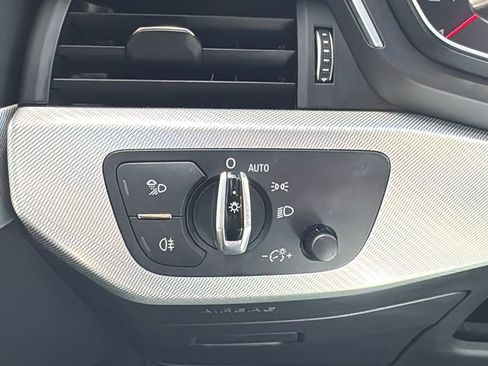 Used 2017 Audi A4 2.0T Premium w/ Convenience Package image 30