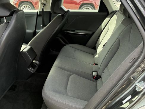 Used 2025 Kia K4 LXS image 5