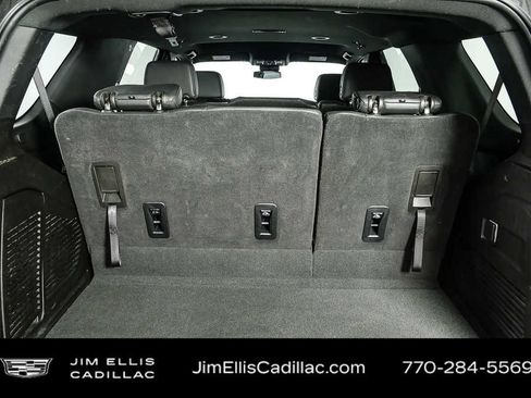 Used 2025 Chevrolet Tahoe LT image 31