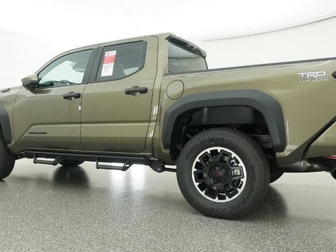 New 2026 Toyota Tacoma TRD Off-Road AWD/4WD image 23