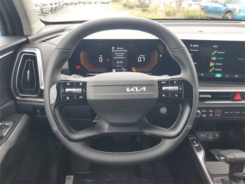 New 2026 Kia Sorento S image 11