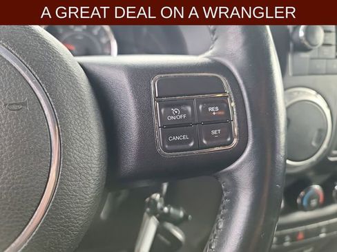 Used 2013 Jeep Wrangler Rubicon w/ PWR Convenience Group image 27