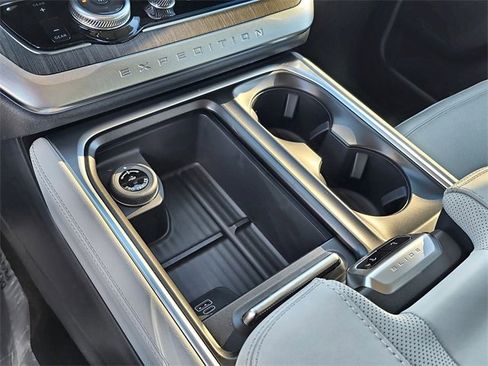 New 2026 Ford Expedition Max Platinum w/ Platinum Ultimate Package image 29