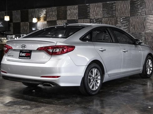 Used 2016 Hyundai Sonata SE FWD image 8