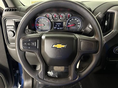 Used 2020 Chevrolet Silverado 1500 Custom w/ Custom Value Package RWD image 19