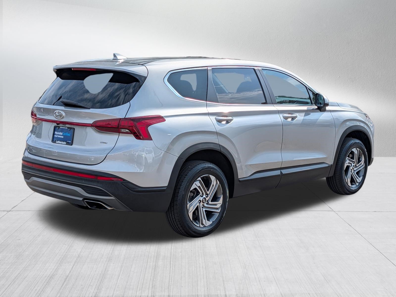 Certified 2023 Hyundai Santa Fe SE AWD/4WD image 7