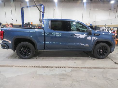 Used 2026 GMC Sierra 1500 Elevation w/ X31 Off-Road Package AWD/4WD image 7