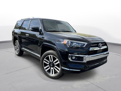 Used 2023 Toyota 4Runner Limited image 4