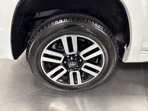 Used 2024 Toyota 4Runner Limited image 13