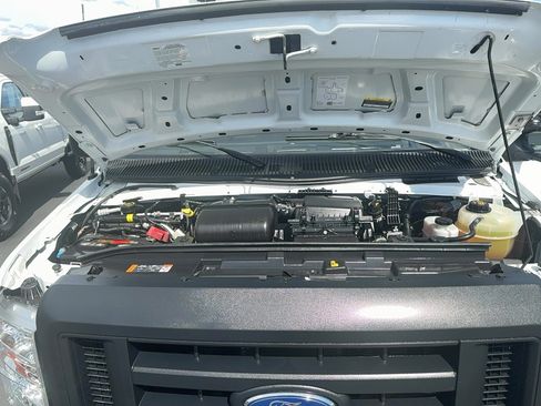 Used 2023 Ford E-350 and Econoline 350 Super Duty w/ Power Windows & Locks Group RWD image 11