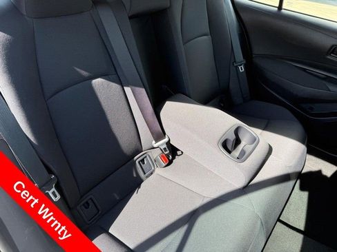 Used 2025 Toyota Corolla LE FWD image 12