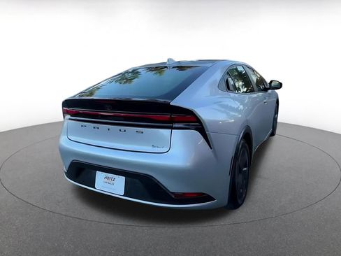 Used 2025 Toyota Prius LE image 14