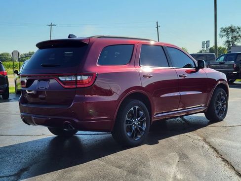 Used 2025 Dodge Durango GT AWD/4WD image 3