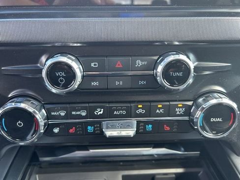 New 2026 Ford F250 Platinum image 26