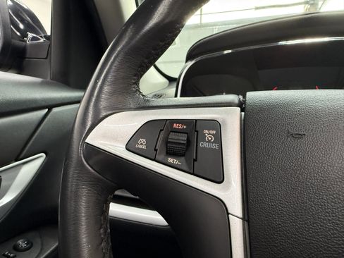 Used 2017 GMC Terrain SLE image 15