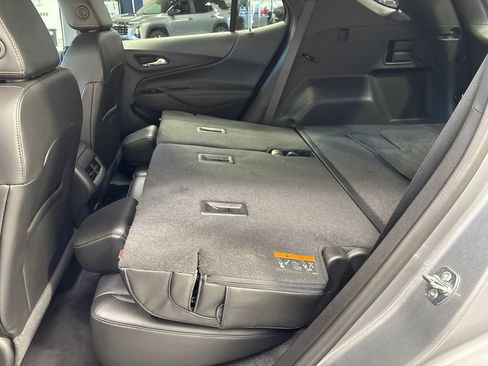 Used 2024 Chevrolet Equinox Premier AWD/4WD image 42