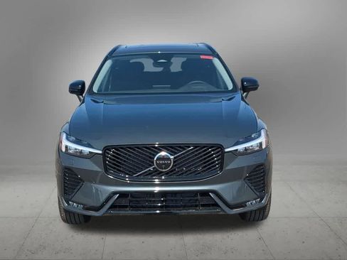 New 2026 Volvo XC60 B5 Plus w/ Protection Package Premier AWD/4WD image 9