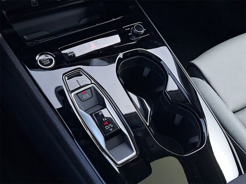 New 2025 Audi A5 2.0T Prestige image 15