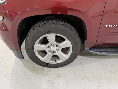 Used 2017 Chevrolet Tahoe LS w/ Enhanced Driver Alert Package image 9