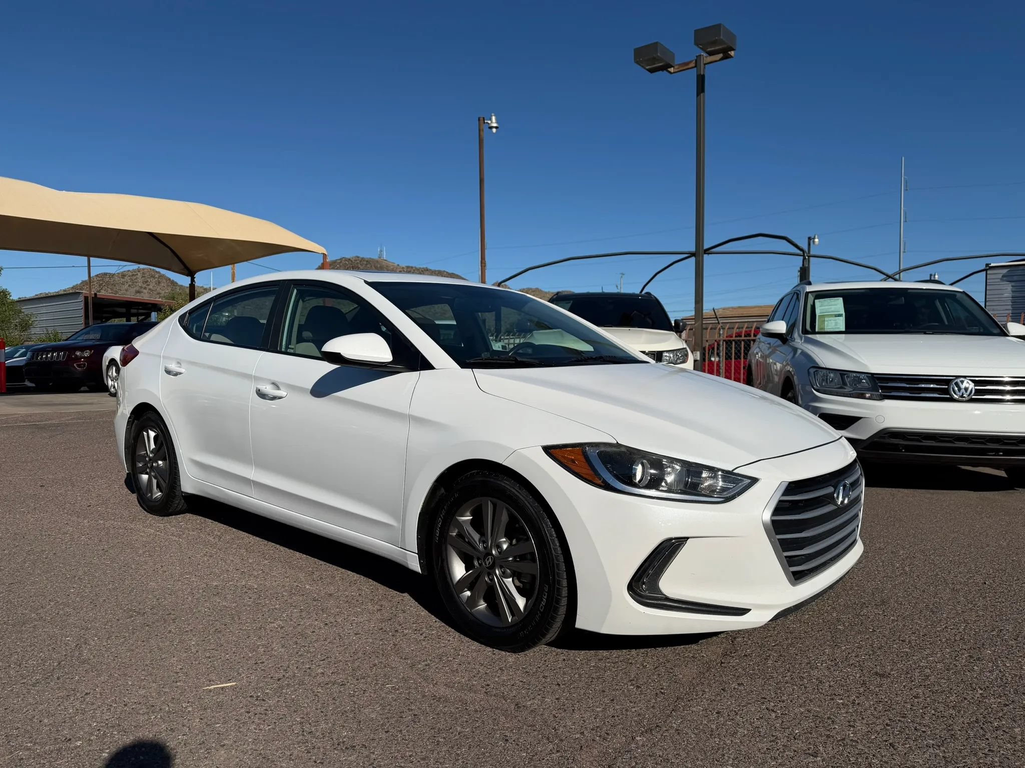 Used 2017 Hyundai Elantra Value Edition FWD image 3