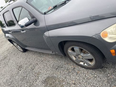 Used 2009 Chevrolet HHR LT w/ LT Preferred Equipment Group FWD image 8