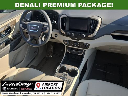 Used 2023 GMC Terrain Denali w/ Denali Premium Package AWD/4WD image 30