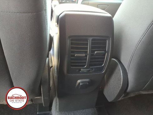 Used 2019 Ford Escape SE FWD image 27