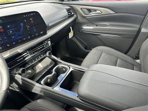 New 2026 Chevrolet Traverse LT image 24