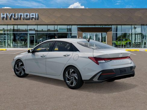 New 2026 Hyundai Elantra Limited image 47
