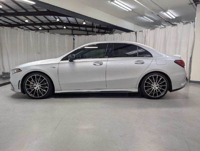 Used 2021 Mercedes-Benz A 35 AMG 4MATIC image 24