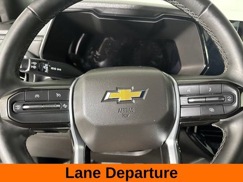 Used 2024 Chevrolet Colorado LT w/ LT Convenience Package AWD/4WD image 11